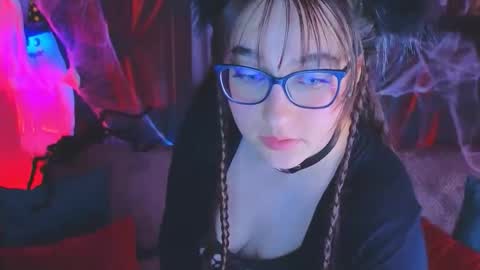 Tessa online show from October 27, 3:23 pm