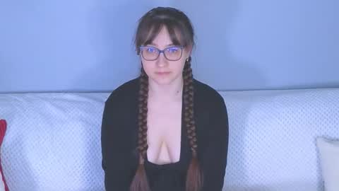 Tessa online show from February 26, 4:54 pm