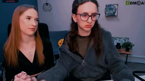 doll_vey online show from March 3, 12:39 pm