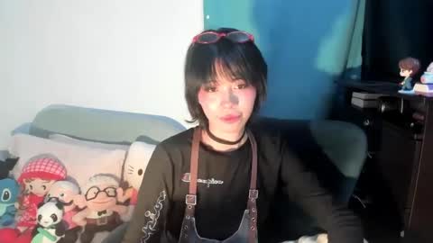 Snapshot of dolliette chatting on September 16, 3:08 am mina online show from September 16, 3:08 am
