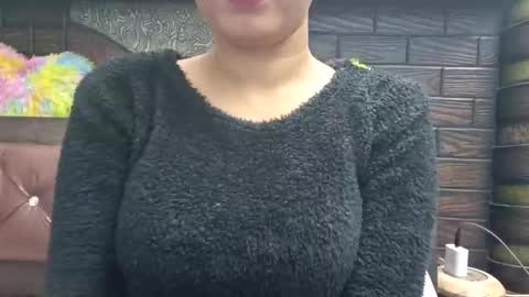 dollmeenu online show from November 16, 5:04 pm