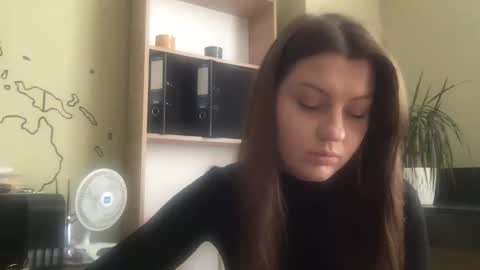 DollyRoma online show from October 27, 8:14 am