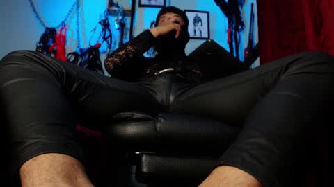 Diego Castell online show from March 8, 2:15 am