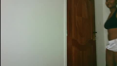 Snapshot of domecesy chatting on September 11, 7:48 pm Amarie noels online show from September 11, 7:48 pm
