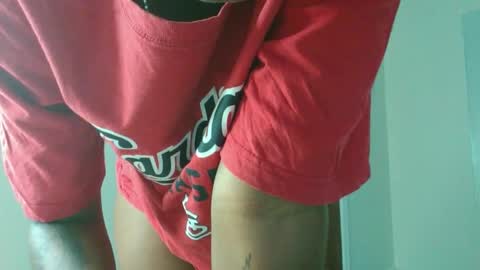 Snapshot of domecesy chatting on October 4, 12:25 pm Amarie noels online show from October 4, 12:25 pm