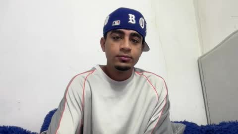 Snapshot of dominic_brand chatting on October 2, 3:16 am Brandon online show from October 2, 3:16 am