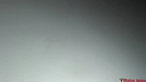 Snapshot of dominic_donnovan chatting on October 17, 6:39 am DOMI online show from October 17, 6:39 am
