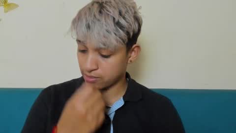 Snapshot of dominick_joness chatting on September 16, 12:23 am Dominick online show from September 16, 12:23 am