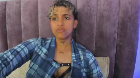 Snapshot of dominick_joness chatting on February 13, 9:28 pm Dominick online show from February 13, 9:28 pm