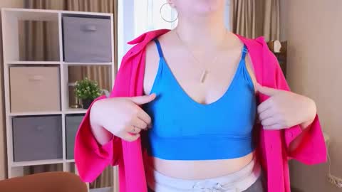 Macy online show from October 11, 6:40 am