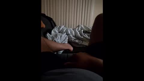 donavan1990 online show from March 24, 4:07 am