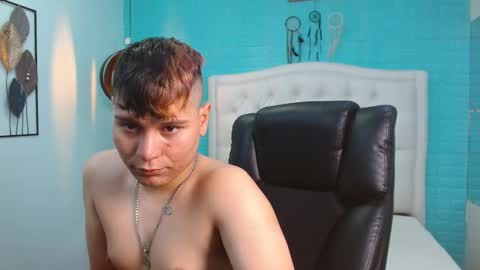 dondanys online show from September 29, 7:13 pm