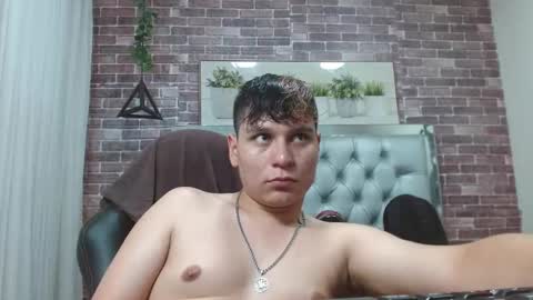 dondanys online show from October 12, 1:09 am