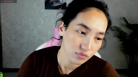 Aura online show from November 20, 3:16 am