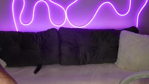 DONNA online show from November 10, 1:52 am