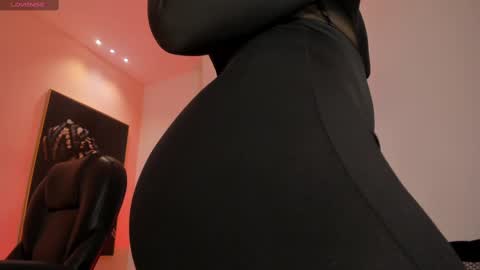  Donna Stonne  online show from February 12, 11:20 pm