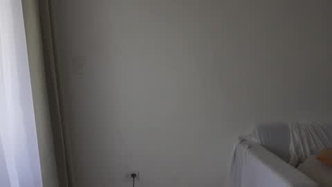 Snapshot of donnna19 chatting on October 6, 12:01 pm Donatella online show from October 6, 12:01 pm