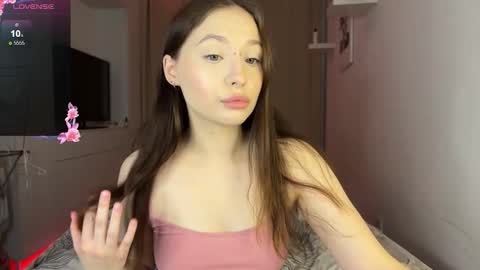 Stacy online show from October 20, 6:35 pm