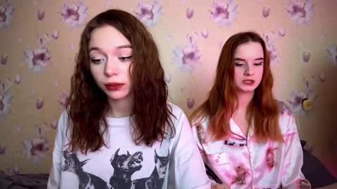 Nicole online show from December 17, 6:31 pm