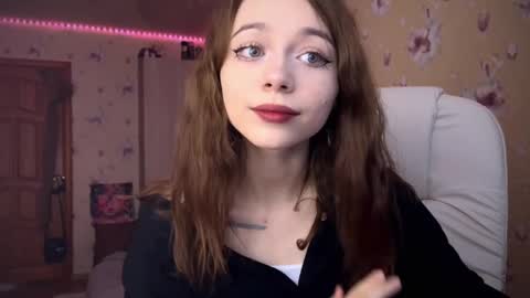 Nicole online show from February 20, 12:36 pm