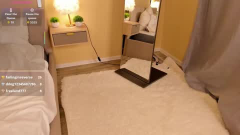 Dora EXOMI online show from February 26, 1:20 am