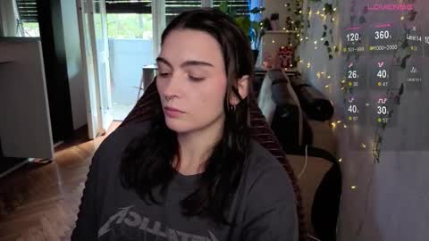 Alice online show from September 28, 7:39 am