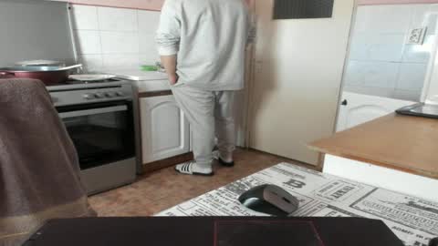 menu  below online show from April 11, 8:07 am