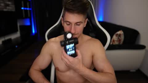 Snapshot of dorianreyes chatting on September 23, 11:11 pm Dorian Reyes online show from September 23, 11:11 pm