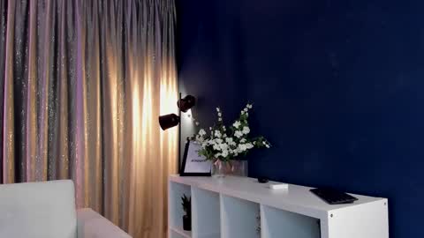 dormroomtease online show from September 18, 2:48 am