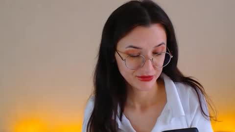 Your Dorotty online show from November 25, 7:18 am