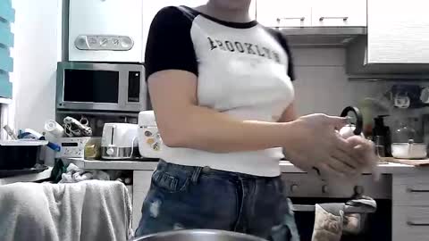 Dorrie Ann online show from February 4, 6:38 pm