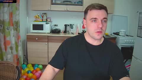 Sasha online show from December 8, 7:00 pm