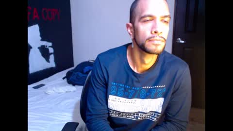 Snapshot of dostoyrodia_34 chatting on February 19, 7:05 pm will online show from February 19, 7:05 pm