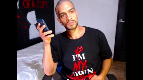 Snapshot of dostoyrodia_34 chatting on February 14, 4:37 am will online show from February 14, 4:37 am