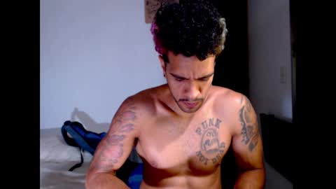 Snapshot of dostoyrodia_34 chatting on January 31, 12:39 am will online show from January 31, 12:39 am