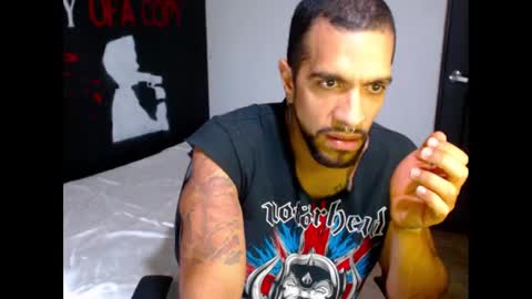 Snapshot of dostoyrodia_34 chatting on March 12, 1:25 am will online show from March 12, 1:25 am