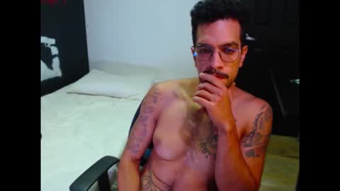 Snapshot of dostoyrodia_34 chatting on October 5, 3:26 am will online show from October 5, 3:26 am