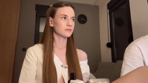 Snapshot of double_sun chatting on September 10, 8:10 pm Alice and Mark online show from September 10, 8:10 pm