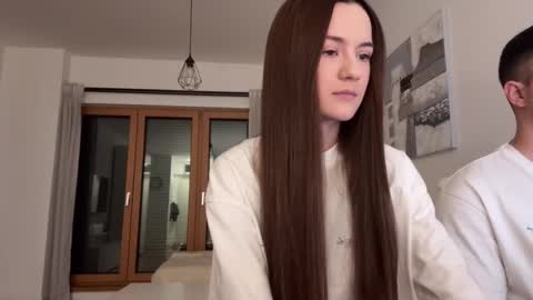 Alice and Mark online show from March 2, 1:43 am