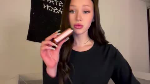 MOLLYYYY dont forget to give me a thumb up online show from October 17, 1:04 pm