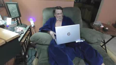 Double Trouble online show from October 20, 4:39 am