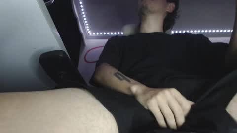 douglas_drake online show from October 22, 12:03 am