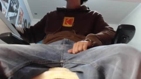 Snapshot of douglas_drake chatting on March 4, 3:33 am douglas_drake online show from March 4, 3:33 am