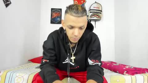 douglas_gallegos online show from December 2, 1:18 am