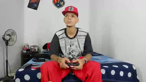 douglas_gallegos online show from January 9, 9:37 pm