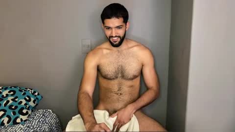 Snapshot of douglasskingjr chatting on March 6, 7:10 pm douglasskingjr online show from March 6, 7:10 pm