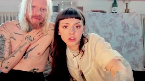 Dove online show from April 13, 5:17 pm