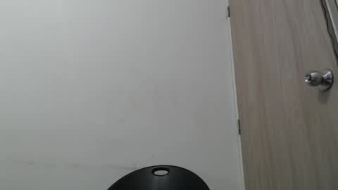 draco_boy2000 online show from March 26, 12:39 am