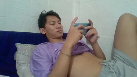 Snapshot of drain_me29 chatting on October 22, 2:48 am drain_me29 online show from October 22, 2:48 am