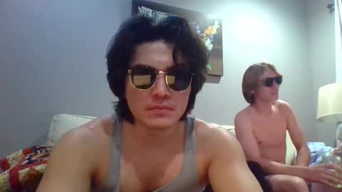 Snapshot of drake__wolf chatting on October 7, 2:18 am drake__wolf online show from October 7, 2:18 am
